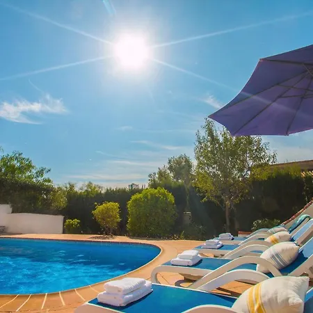 Abahana Villas Billarena 6 Villa